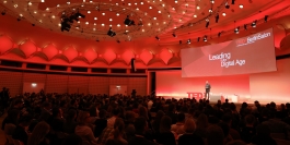 Stephan Balzer | TEDx Berlin Host and Moderator